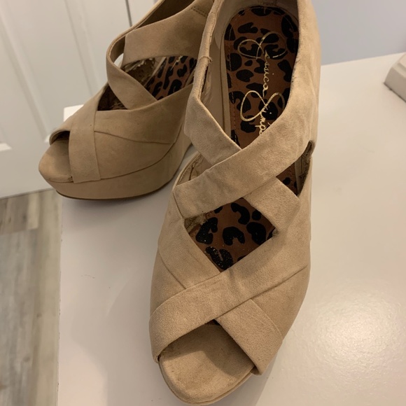 Jessica Simpson Tan Suede Open Toe Wedges - Picture 6 of 11